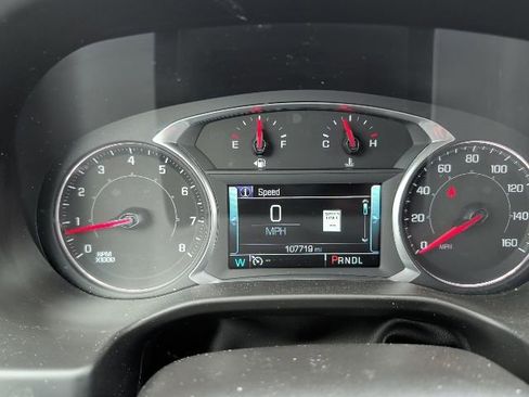 Used 2019 GMC Acadia SLT FWD image 15