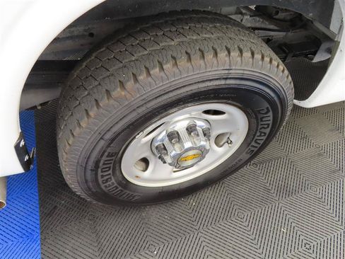 Used 2022 Chevrolet Express 3500 LS RWD image 8