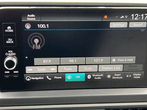 New 2025 Honda Pilot Touring image 22