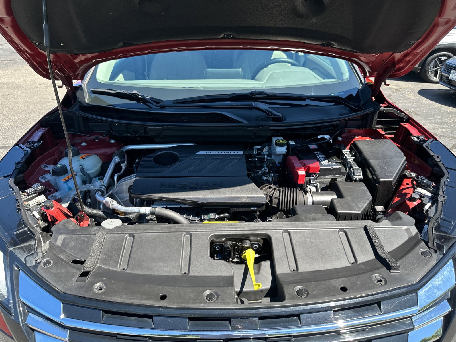 Used 2025 Nissan Rogue SV AWD/4WD image 11