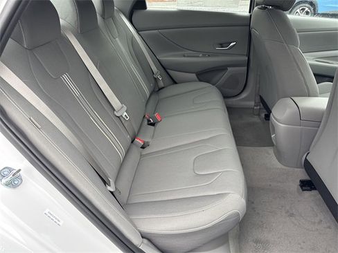 New 2026 Hyundai Elantra Blue image 15