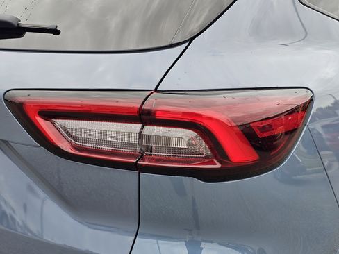 Used 2024 Ford Escape ST-Line image 9