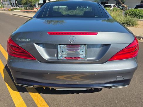 Used 2018 Mercedes-Benz SL 550 image 21