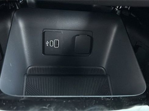 New 2026 Ford Explorer Platinum w/ LUX Leather Package image 18