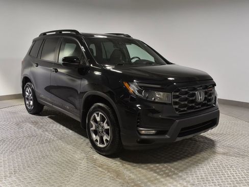 Used 2022 Honda Passport TrailSport image 7