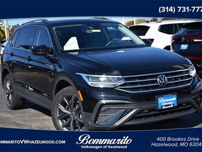 Certified 2022 Volkswagen Tiguan SE w/ Panoramic Sunroof Package