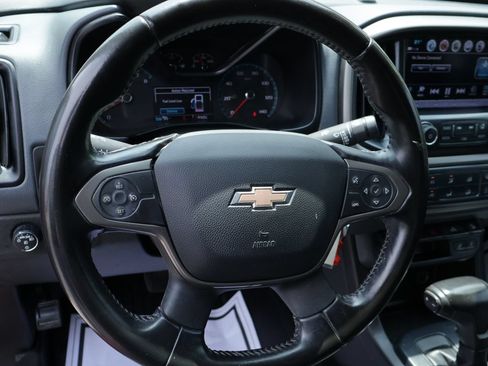 Used 2018 Chevrolet Colorado Z71 AWD/4WD image 27