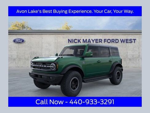 New 2025 Ford Bronco Outer Banks w/ Sasquatch Package image 1