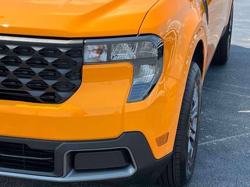 New 2026 Ford Maverick XLT FWD image 9