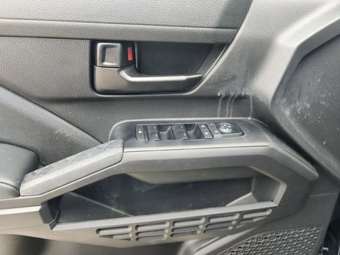 Certified 2025 Toyota Tacoma SR image 22