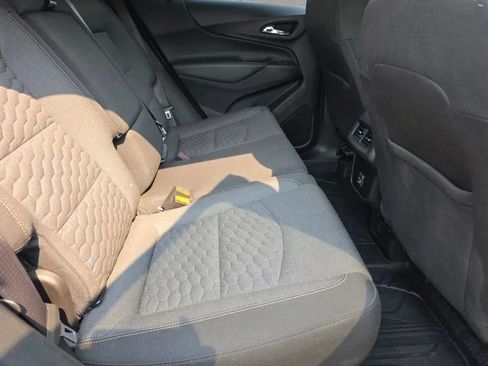 Used 2021 Chevrolet Equinox LT AWD/4WD image 13