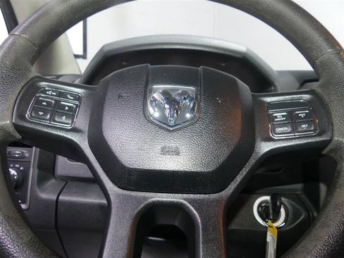Used 2017 RAM 2500 Tradesman w/ Chrome Appearance Group AWD/4WD image 28