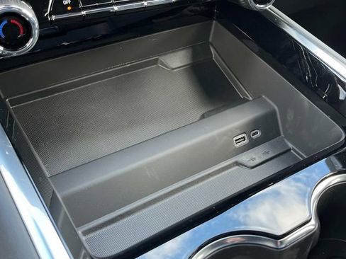 New 2026 Chevrolet Suburban LS RWD image 30