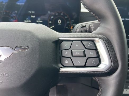Used 2024 Ford Mustang Coupe RWD image 18