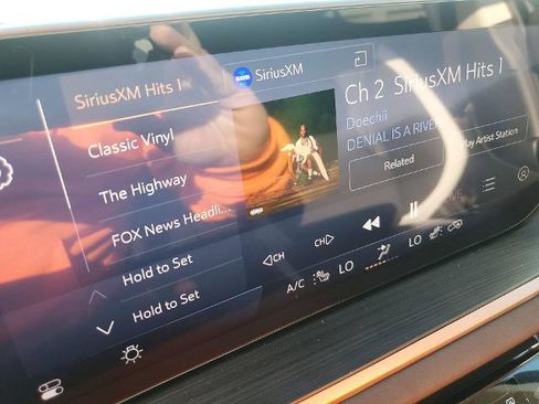 New 2025 Buick Envision Sport Touring image 21