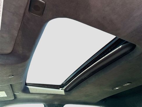 Used 2025 GMC Sierra 2500 Denali Ultimate image 17