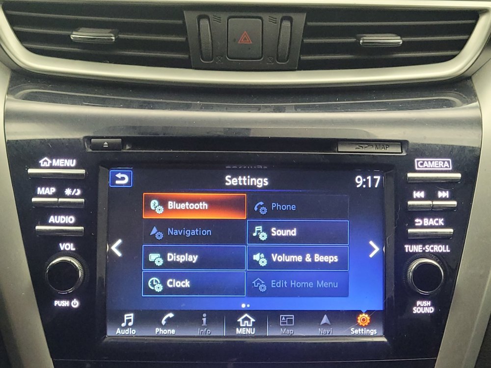 Used 2017 Nissan Murano SL w/ Cargo Package FWD image 25