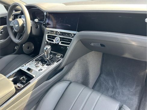 New 2026 Bentley Flying Spur Plug-In Hybrid AWD/4WD image 2