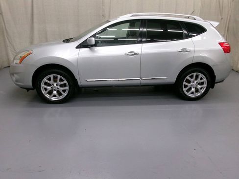 Used 2012 Nissan Rogue SL AWD/4WD image 6