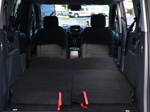 Used 2020 Ford Transit Connect XLT FWD image 23