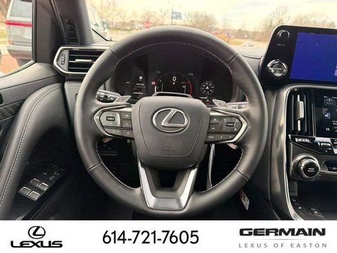 New 2026 Lexus LX 700h Overtrail image 20