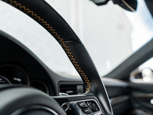 Used 2018 Porsche 911 Turbo S AWD/4WD image 33