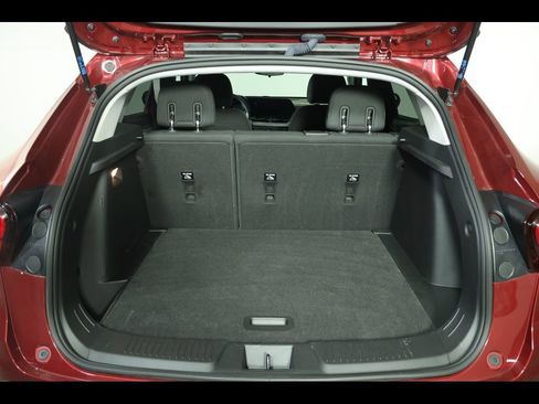 Used 2024 Chevrolet Trax LS w/ LS Convenience Package image 15