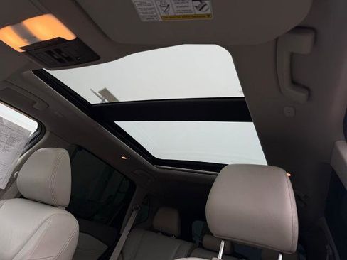 Certified 2023 Nissan Rogue SL w/ SL Premium Package image 17