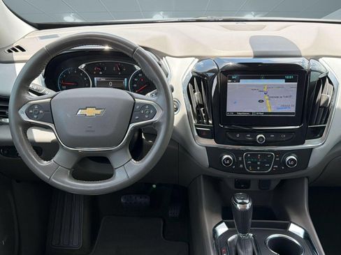 Used 2018 Chevrolet Traverse LT FWD image 29