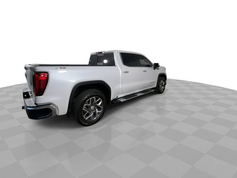 Used 2025 GMC Sierra 1500 SLT w/ SLT Premium Plus Package image 8