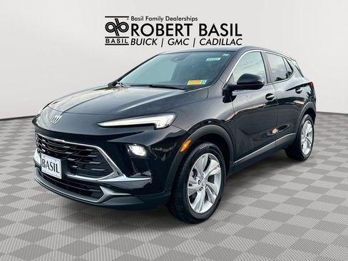 Used 2024 Buick Encore GX Preferred FWD image 1