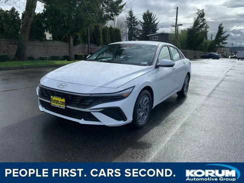 New 2026 Hyundai Elantra Blue image 1