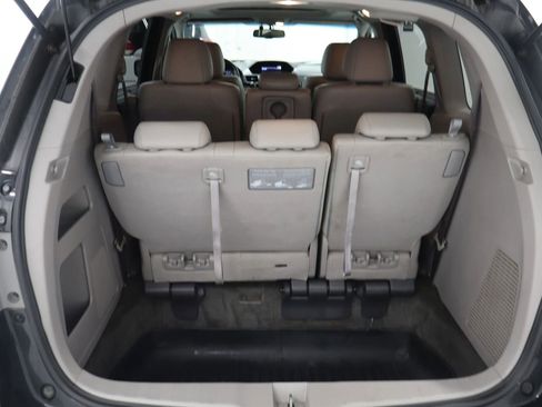 Used 2011 Honda Odyssey EX-L image 24