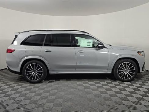 New 2026 Mercedes-Benz GLS 450 4MATIC image 8
