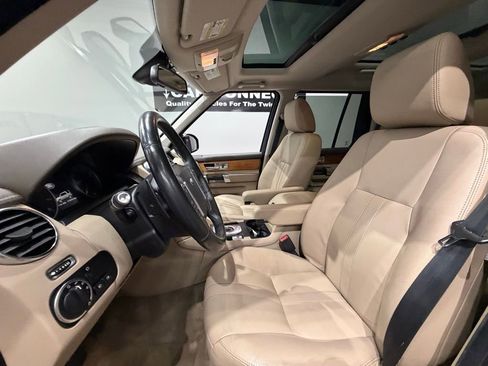 Used 2014 Land Rover LR4 HSE image 23
