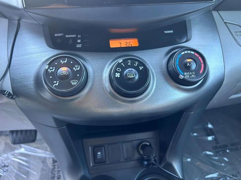 Used 2011 Toyota RAV4 4WD w/ Base L4 Extra Value Pkg image 26