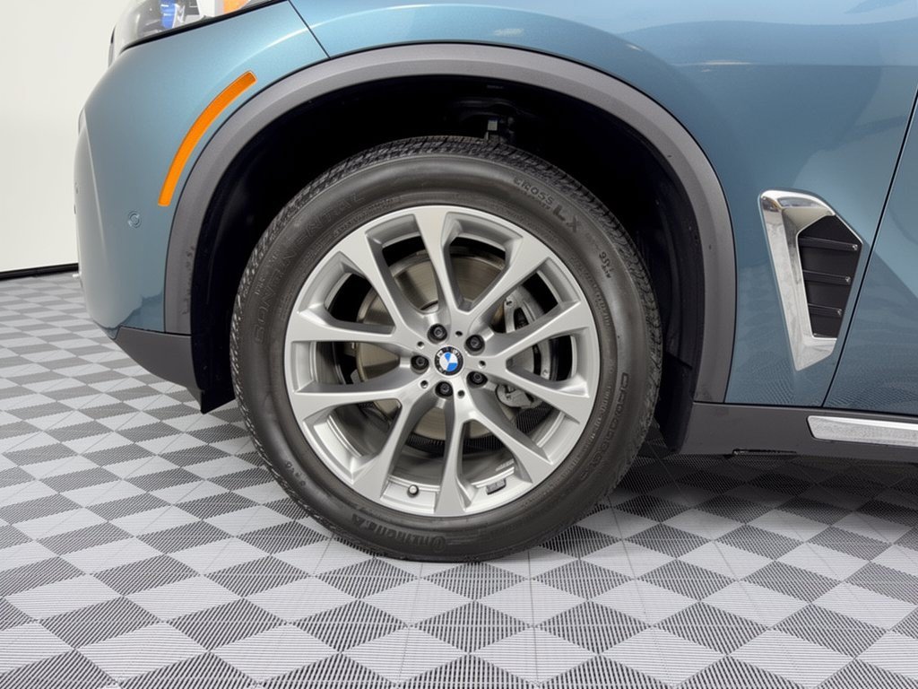 Certified 2026 BMW X5 sDrive40i RWD image 13