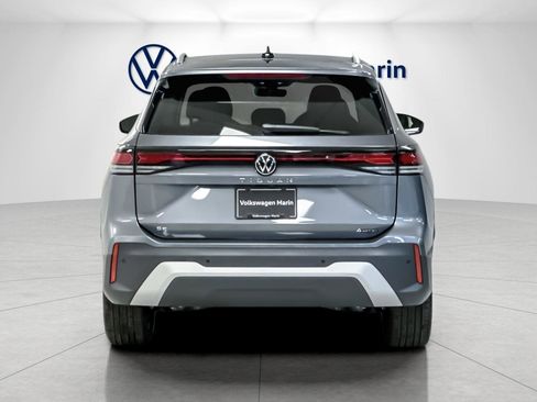 New 2026 Volkswagen Tiguan SE image 4