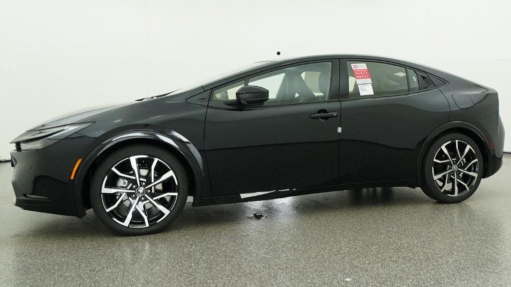 New 2026 Toyota Prius Plug-In Hybrid FWD image 54