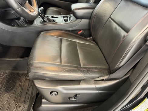 Used 2018 Dodge Durango R/T w/ Blacktop Package image 10