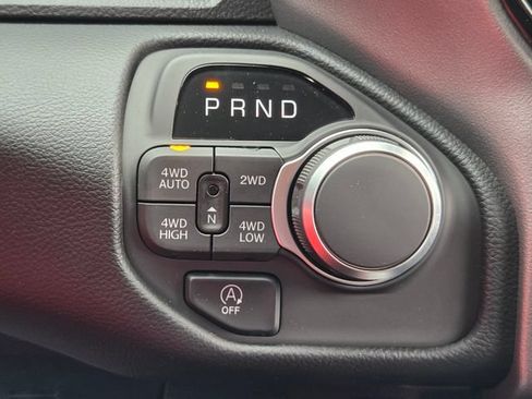 New 2026 RAM 1500 Big Horn AWD/4WD image 18