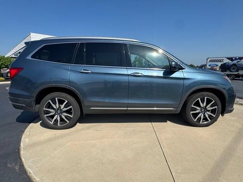 Used 2019 Honda Pilot Touring image 8