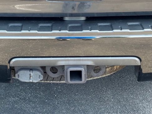 Used 2017 Toyota Sequoia SR5 AWD/4WD image 51