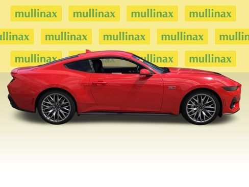 Used 2025 Ford Mustang GT Premium RWD image 7