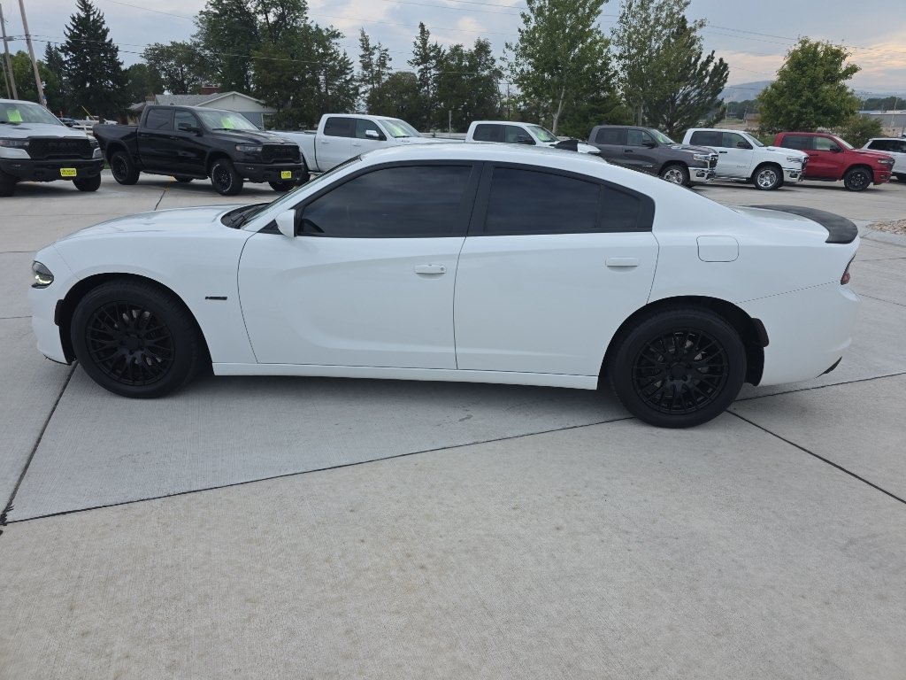 Used 2017 Dodge Charger R/T RWD image 8