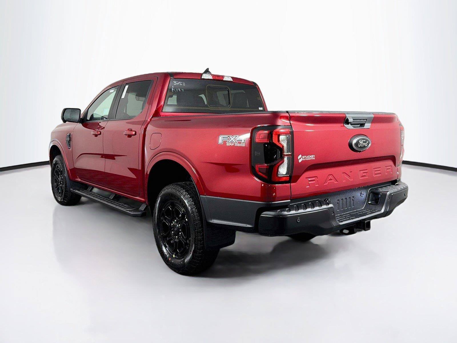 New 2026 Ford Ranger Lariat w/ FX4 Off-Road Package AWD/4WD image 9