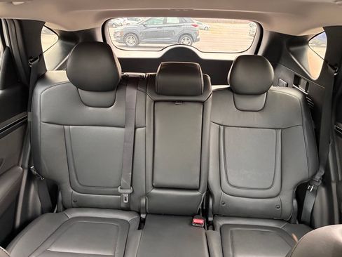 Used 2024 Hyundai Tucson Limited AWD/4WD image 14