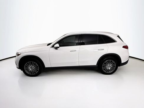Used 2026 Mercedes-Benz GLC 300 image 8