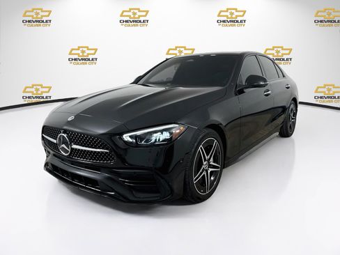 Used 2023 Mercedes-Benz C 300 Sedan image 3