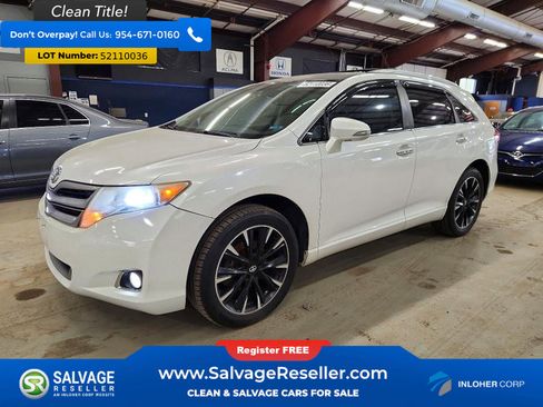 Used 2013 Toyota Venza XLE AWD/4WD image 1